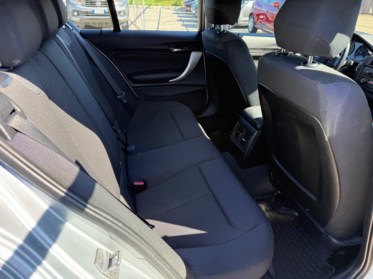 Bmw 118d 5p. Urban 143CV CAMBIO MANUALE