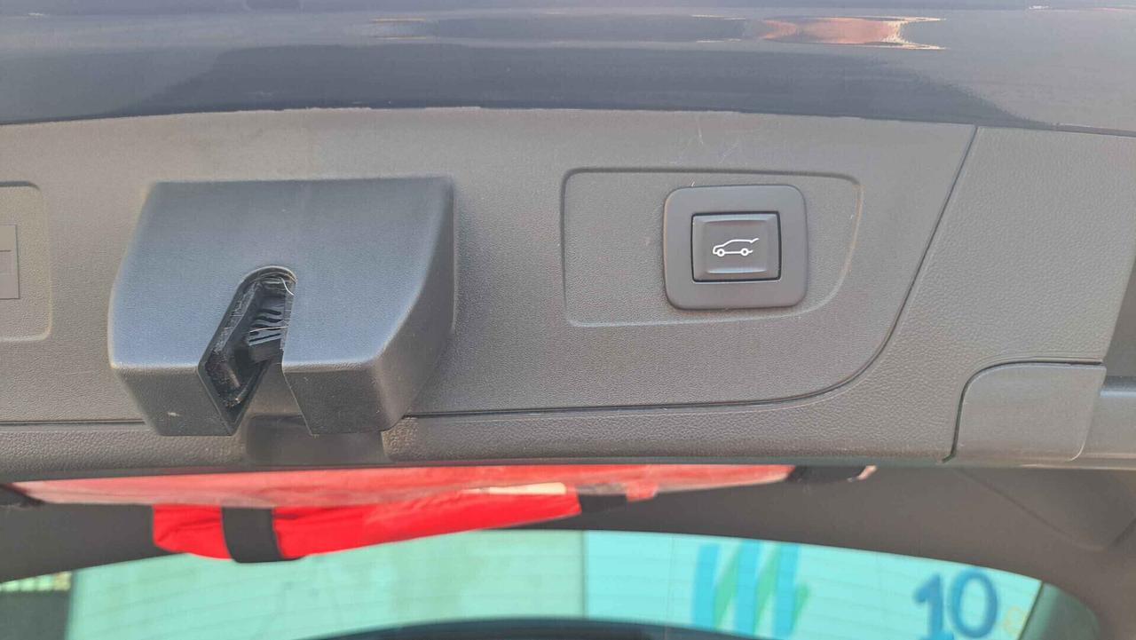 Opel Insignia 1.6 CDTI 136 S&S Automatica Sports Tourer Innovation