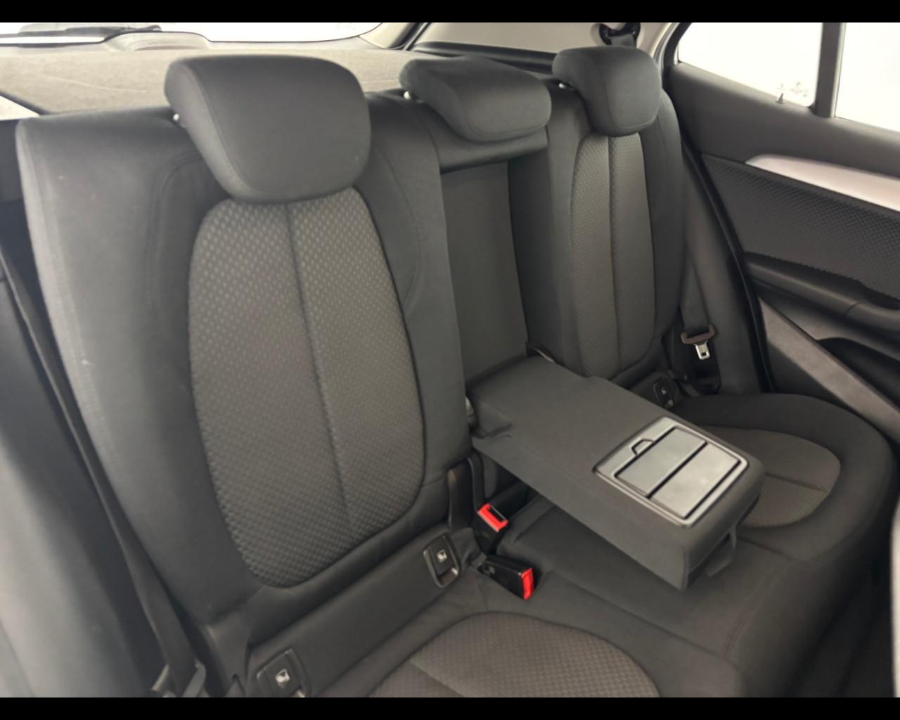 BMW X2 sdrive18i Advantage 136cv auto