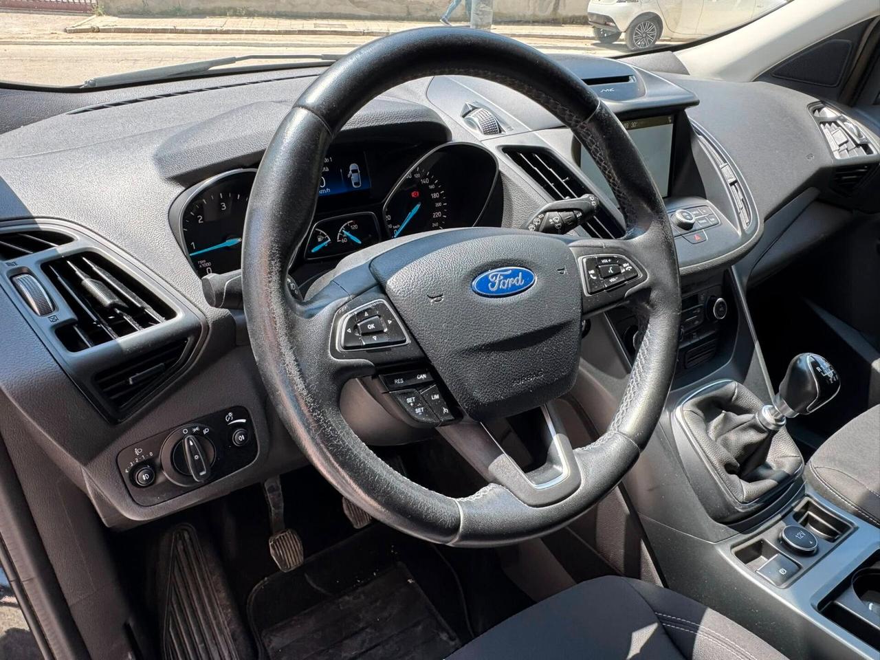 FORD KUGA 1.5 TDCI 120 CV. 2WD TITANIUM NAVI+CERCHI