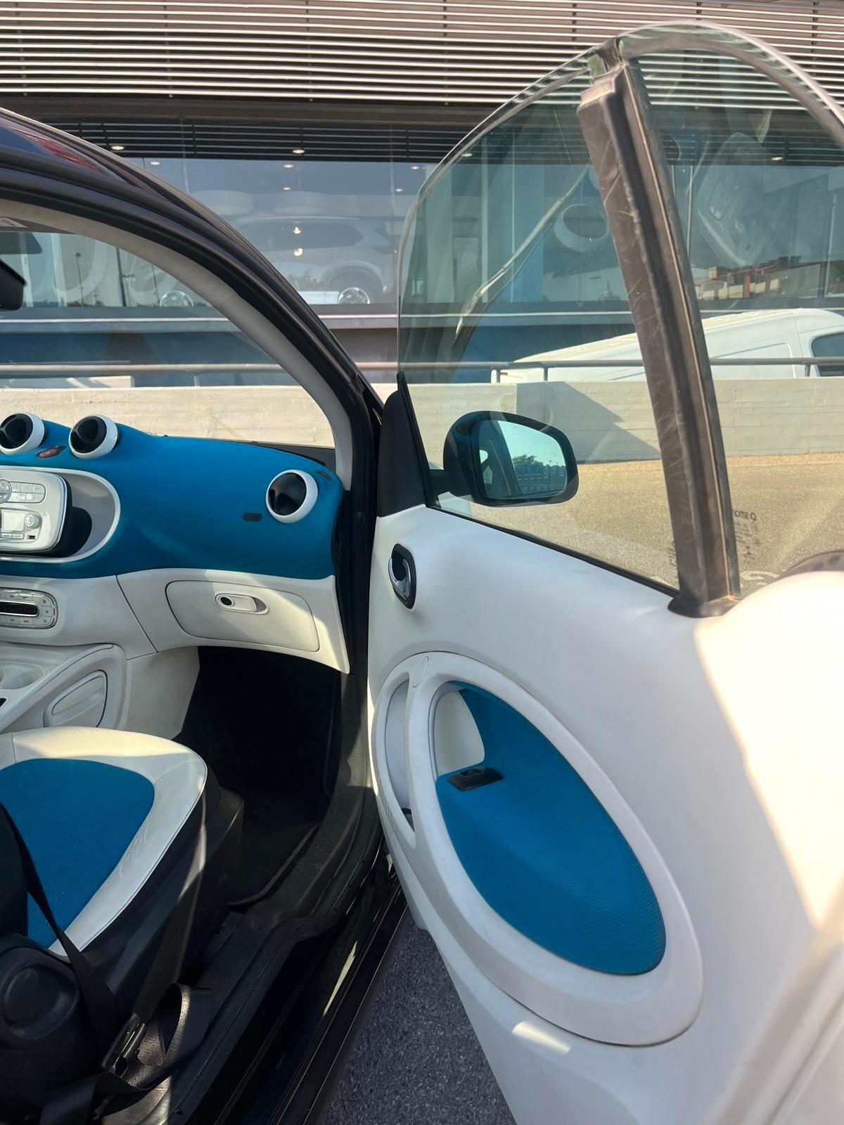 Smart ForTwo 1000 52 kW MHD coupé passion