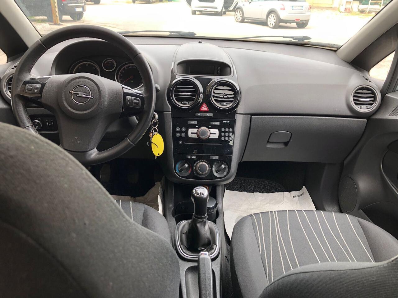 Opel Corsa 1.3 CDTI 90CV 5 porte Cosmo