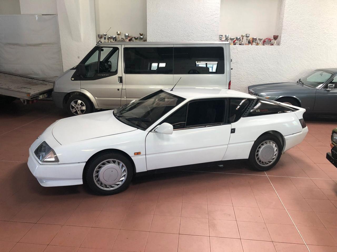 Renault Alpine V6 GTA