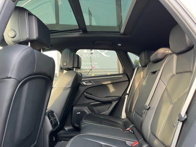 PORSCHE Macan 2.0 T