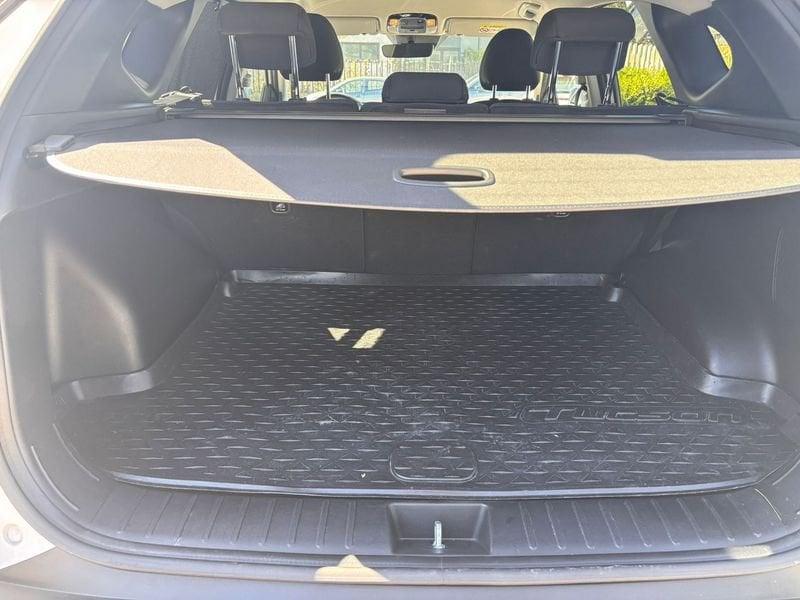 Hyundai Tucson 1.6 HEV 2wd 230cv Exellence Auto
