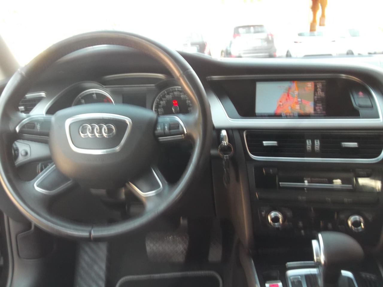Audi A4 Avant 2.0 TDI Automatica 2012