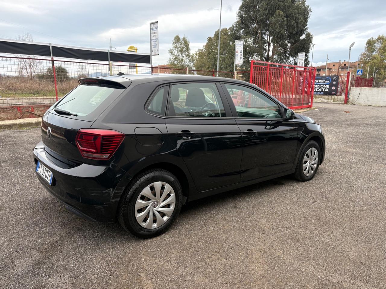 VOLKSWAGEN POLO 2019