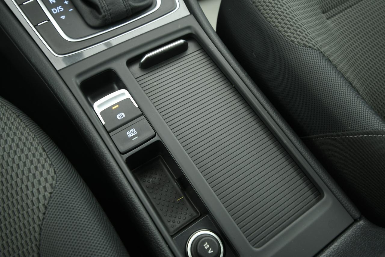 VOLKSWAGEN Golf 5p 1.6 tdi Highline 115cv dsg X COMMERCIANTI ACC+LED