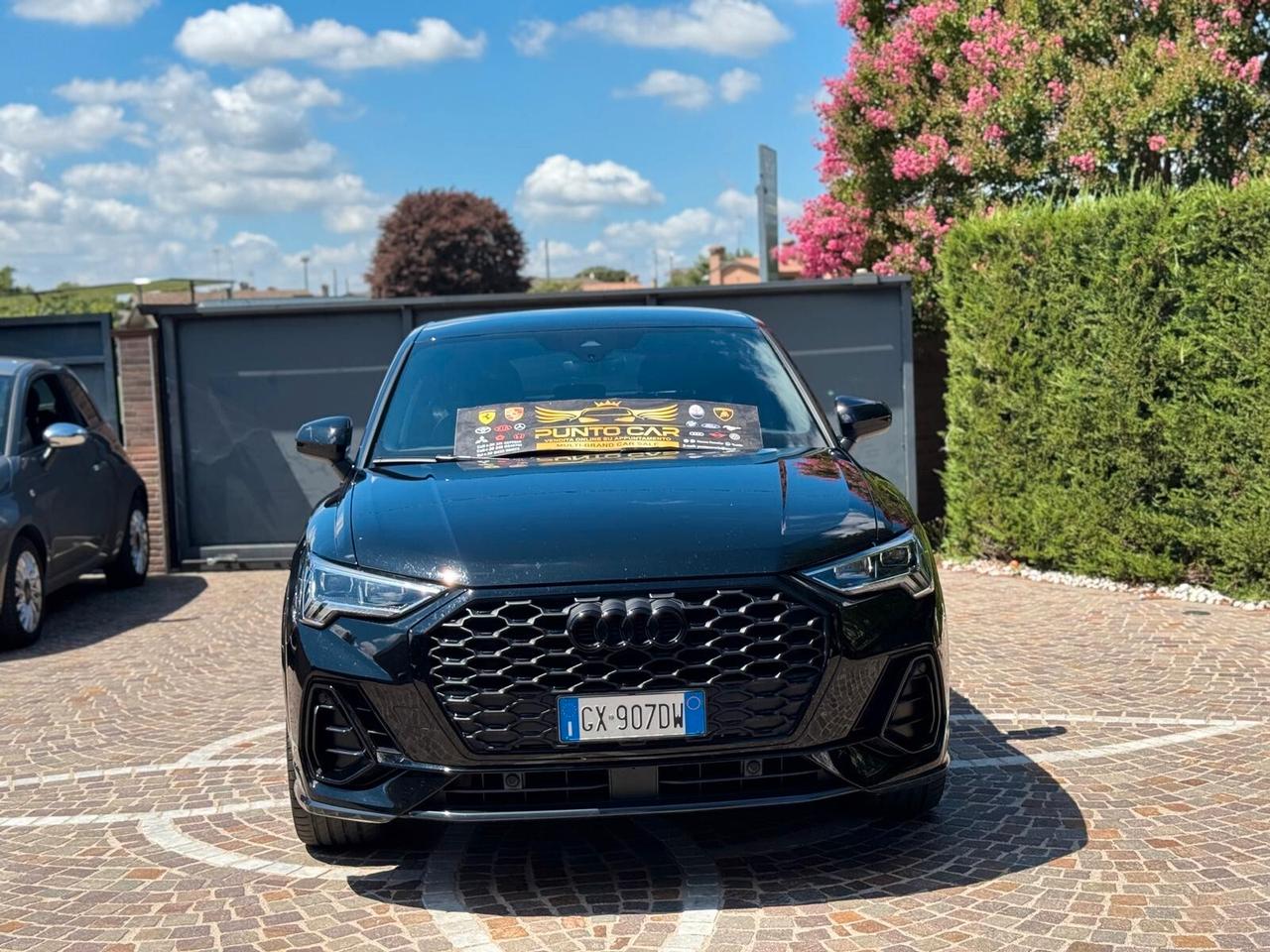 Audi Q3 SPB 35 TDI S tronic Identity Black