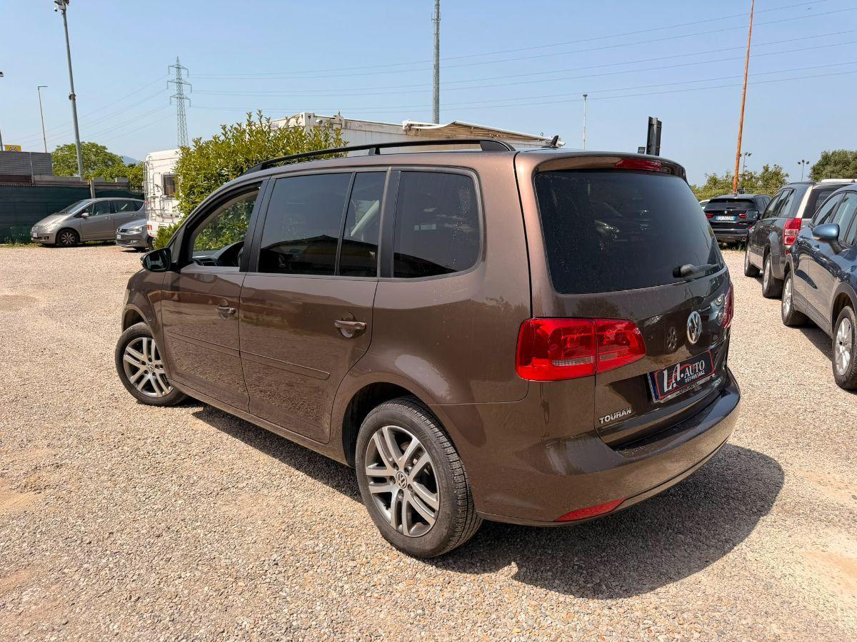 VOLKSWAGEN - Touran - 1.6 TDI DSG Comfortline 7 POSTI