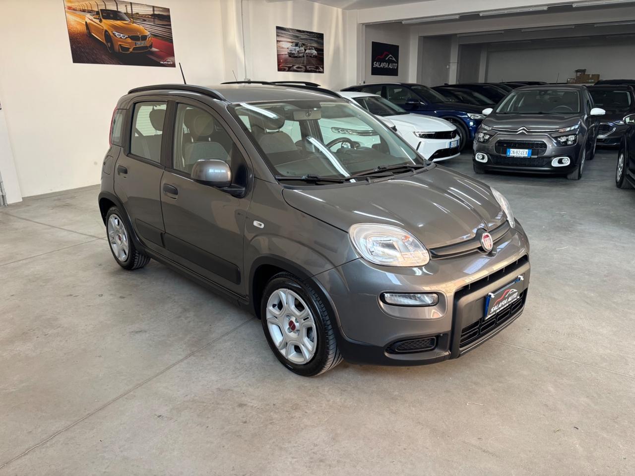 Fiat Panda 1.0 FireFly S&S Hybrid Garmin