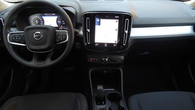 VOLVO XC40 T4 Recharge Plug-in Hybrid automatico Inscription