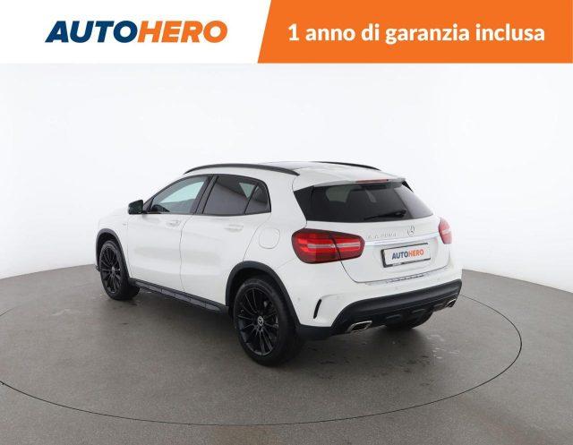 MERCEDES-BENZ GLA 200 d Automatic Premium