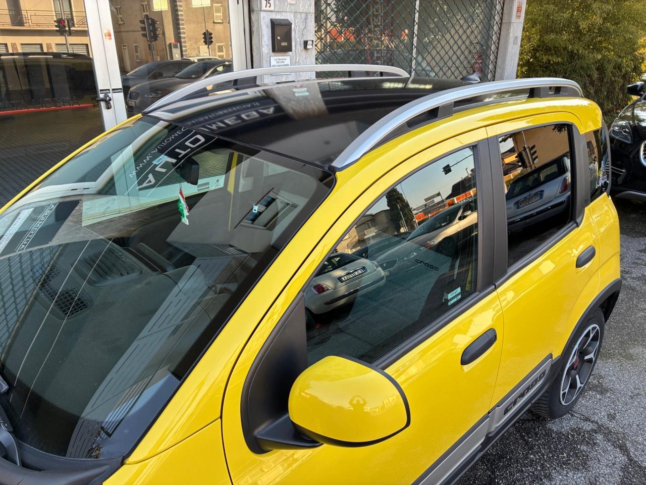 Fiat Panda 1.0 Hybrid City Cross 70cv