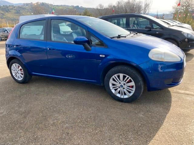 Fiat Grande Punto 1.3 MJT 75 CV 5 porte Dynamic