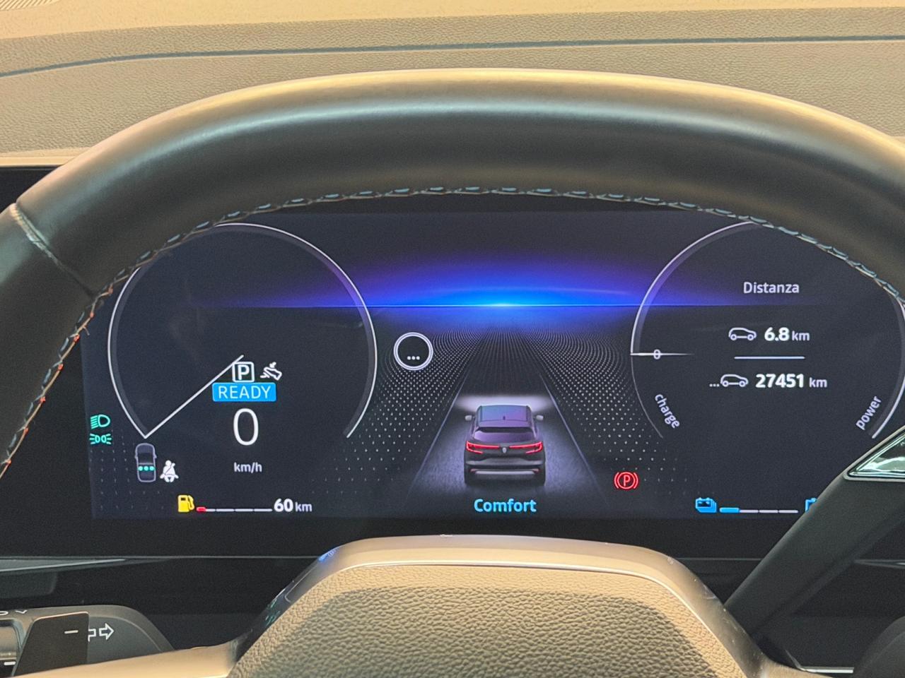 RENAULT Austral 2023 - Austral 1.2 E-Tech full hybrid Iconic Esprit