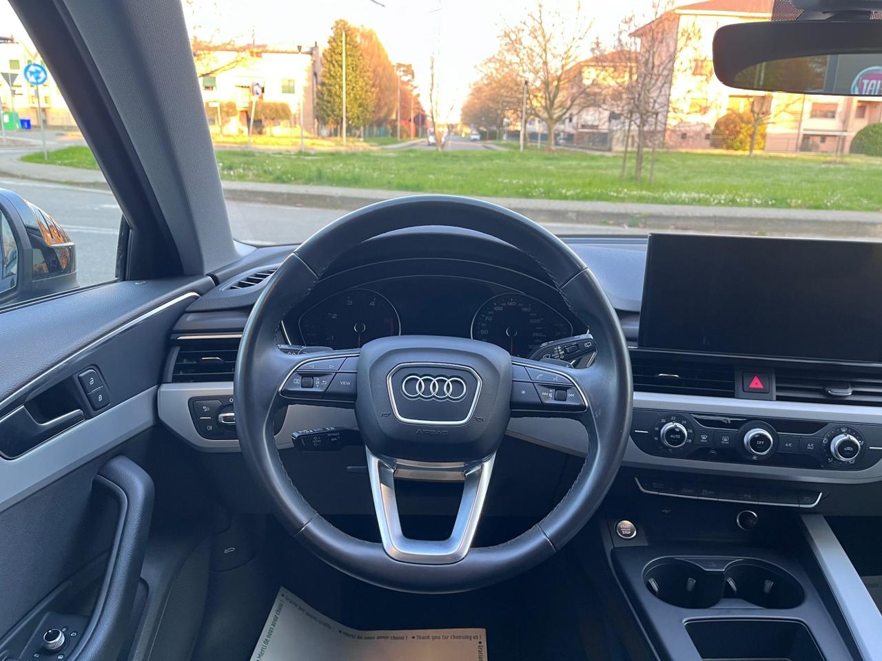 Audi A4 Avant 30 TDI/136 CV S tronic Business Advanced