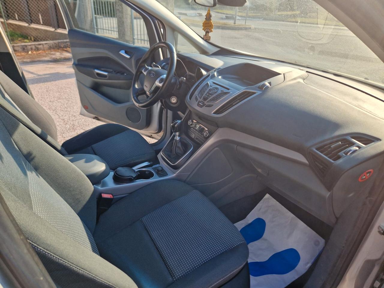 Ford C-Max 1.6 TDCi 95CV Titanium