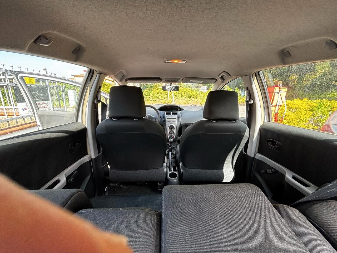 Toyota Yaris 1.0 5 porte Now