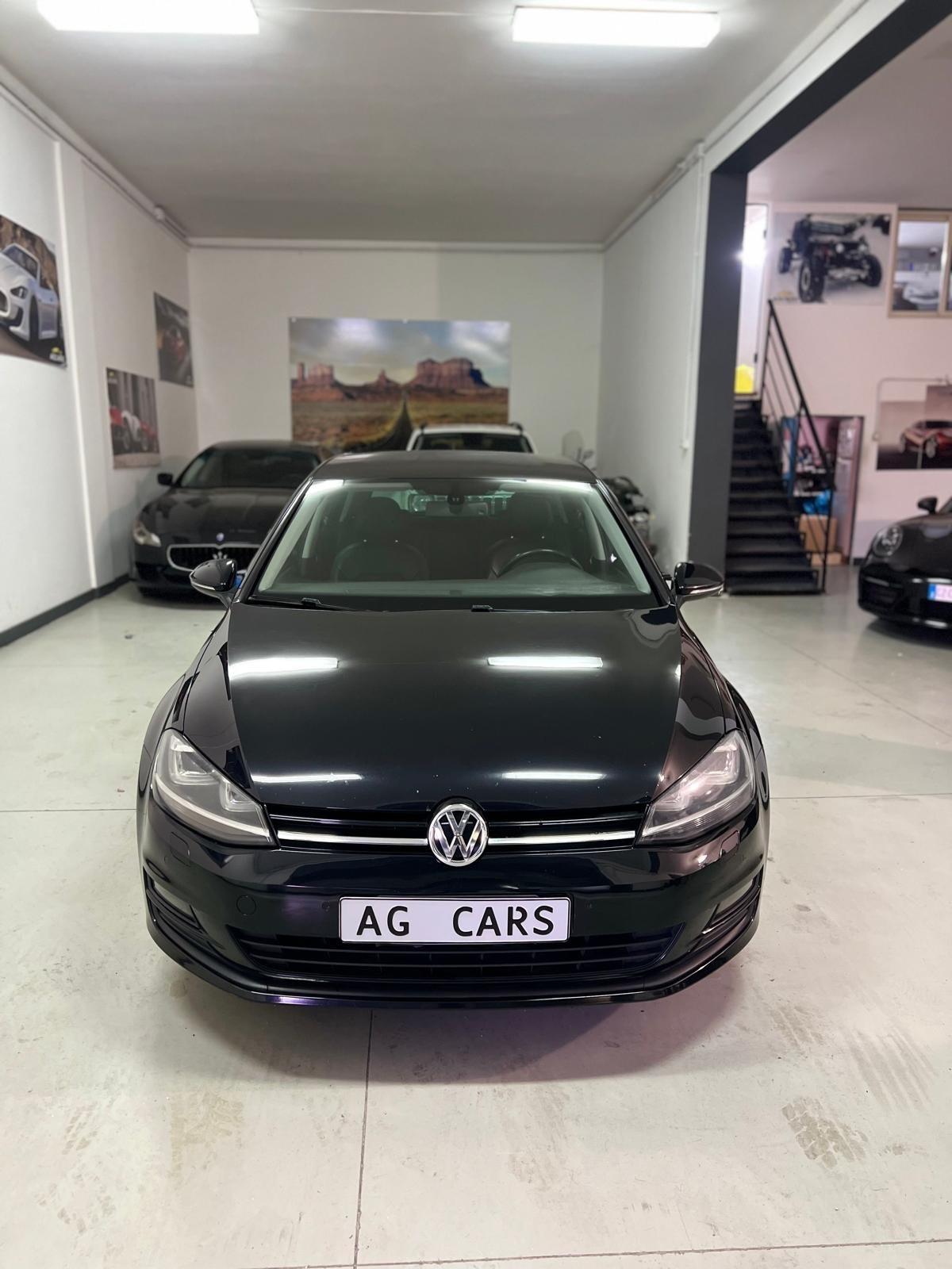 Volkswagen Golf 2.0 TDI 5p. Highline BlueMotion Technology