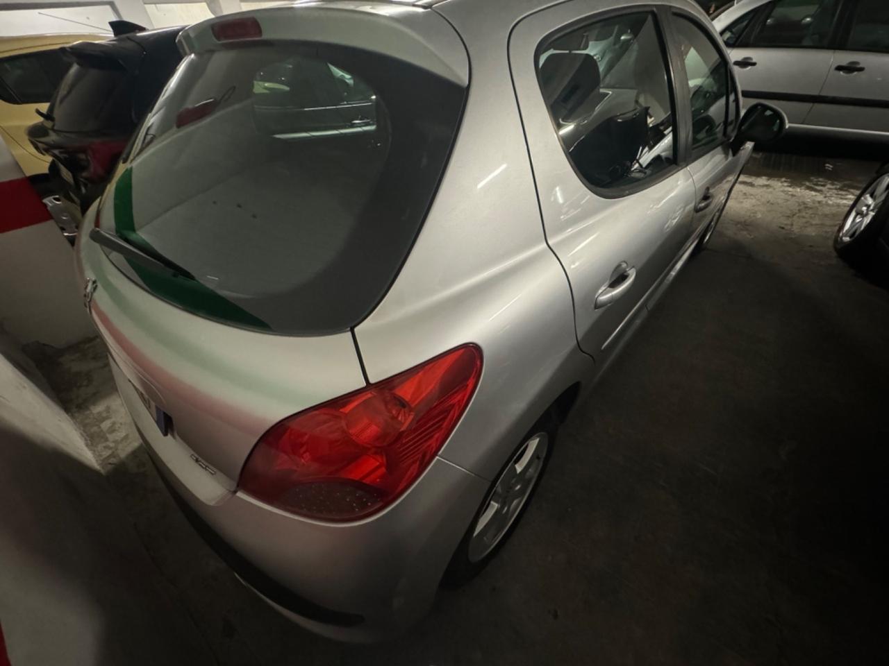 Peugeot 207 1.4 VTi 95CV 5p. Energie
