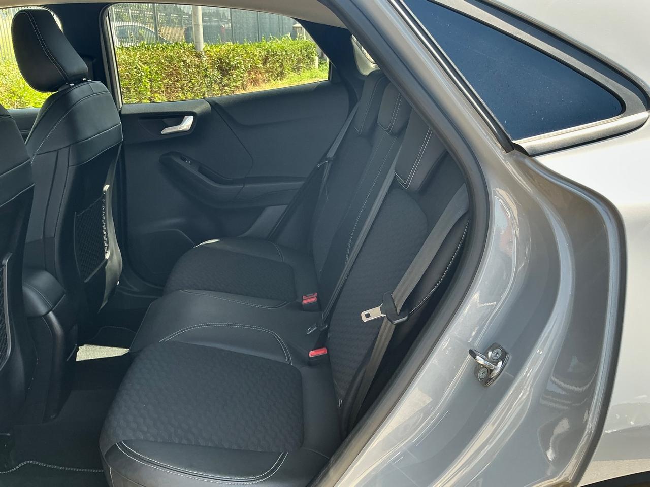 Ford Puma 1.0 EcoBoost Hybrid 125 CV Titanium