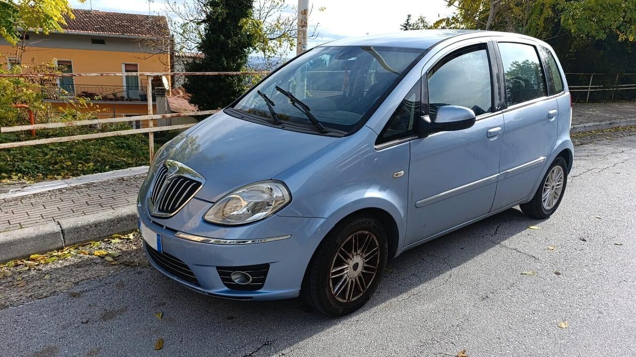Lancia MUSA 1.3 Mjt 95 CV 5th Avenue