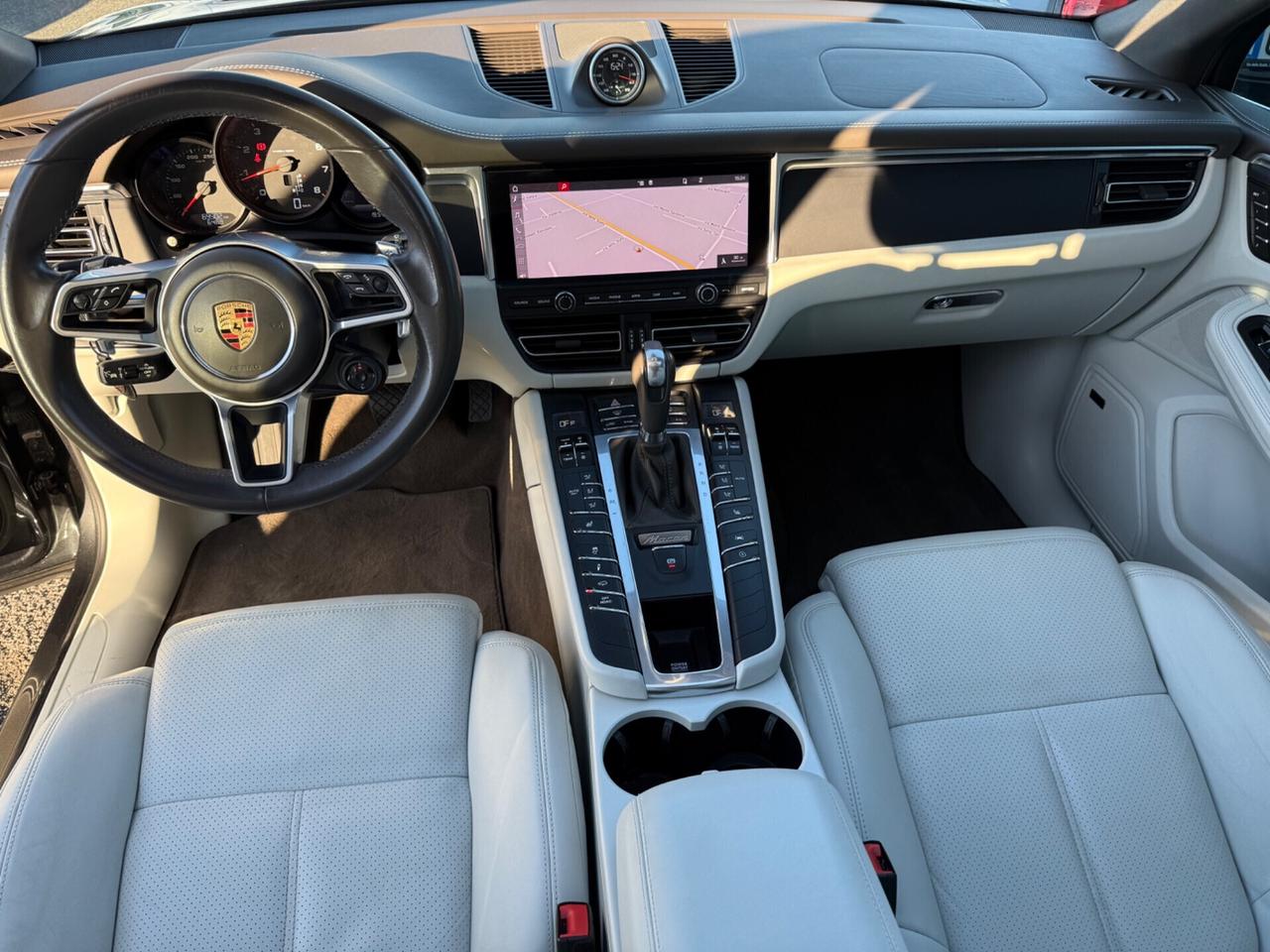 Porsche Macan 2.0 245cv PDK TETTO CERCHI 21