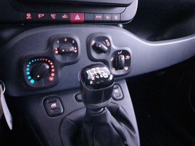 FIAT Panda Cross Panda 1.0 firefly hybrid Cross s&s 70cv 5p.ti