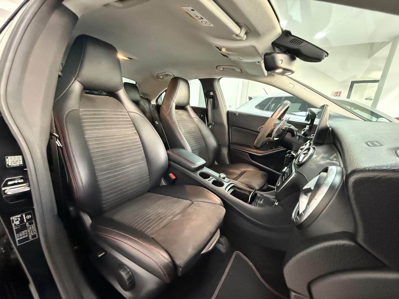 MERCEDES- BENZ CLA 200 D 136 CV AMG PREMIUM PLUS