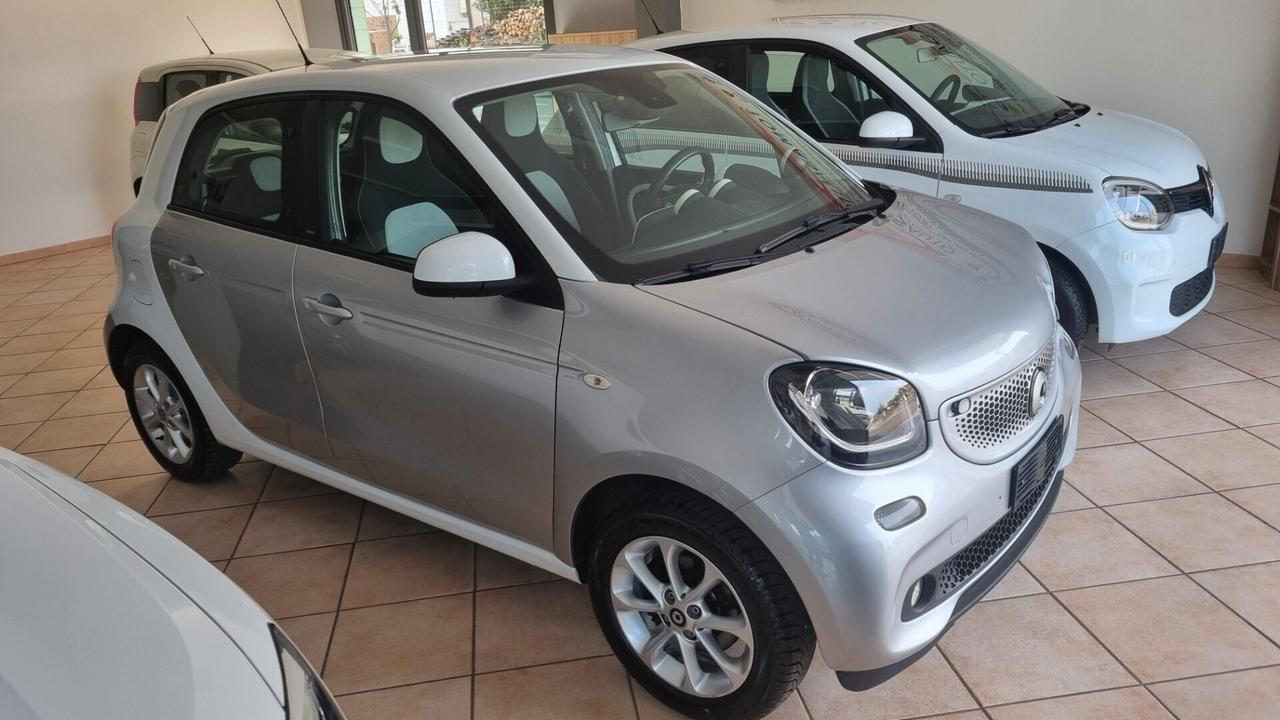 Smart ForFour 70 1.0 Passion
