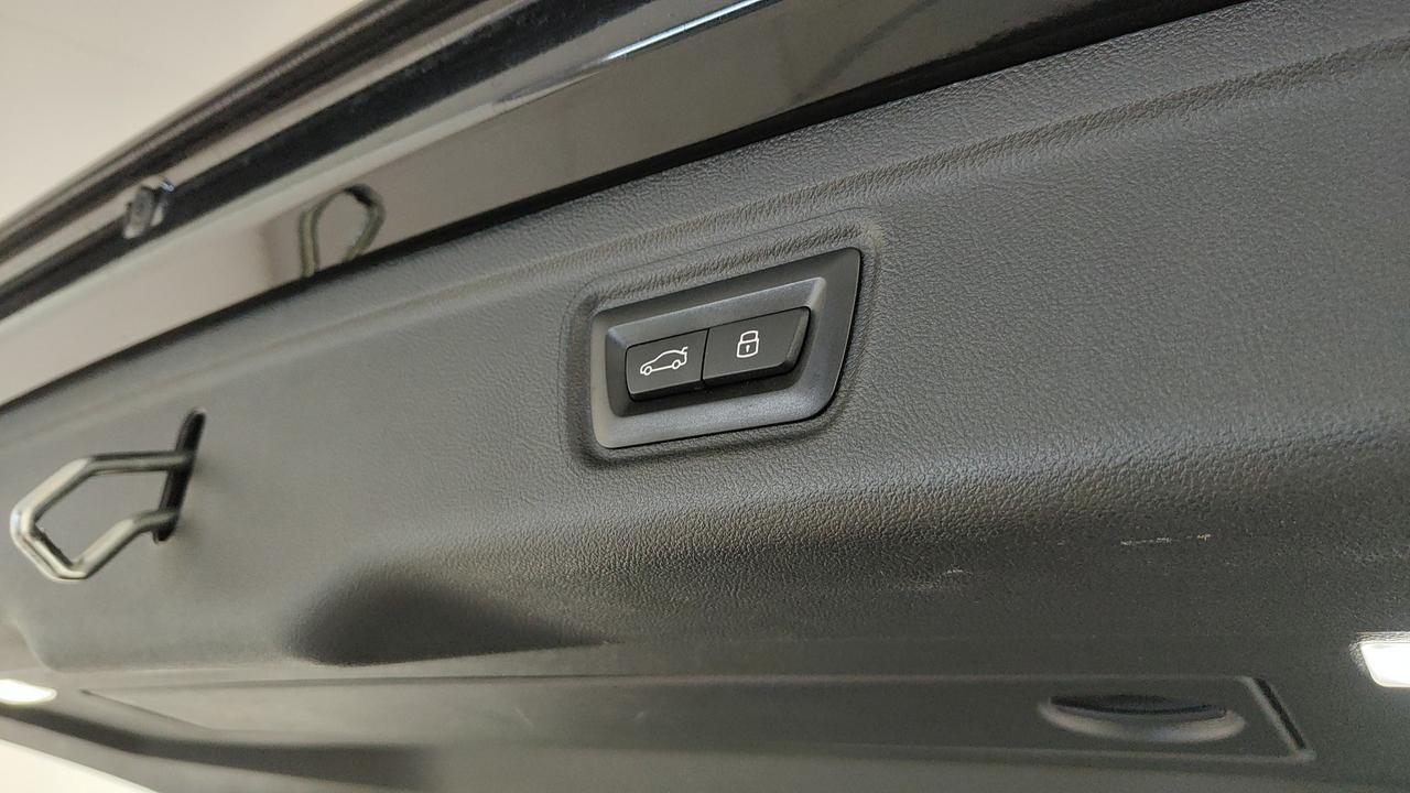 BMW Serie 3 G21 2022 Touring - 320d Touring mhev 48V xdrive MSport auto