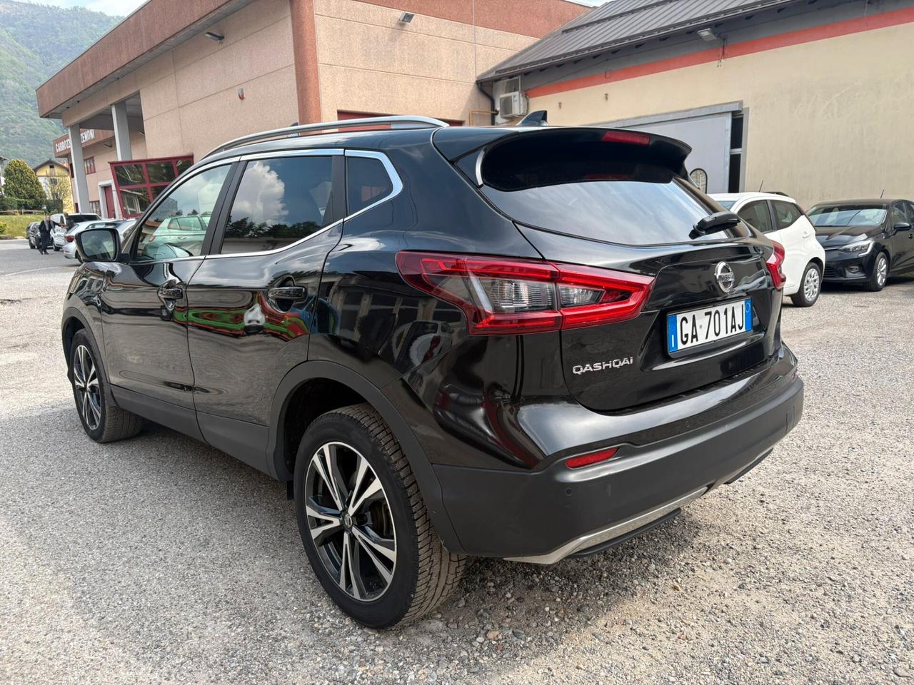 Nissan Qashqai 1.5 Business cambio aut.
