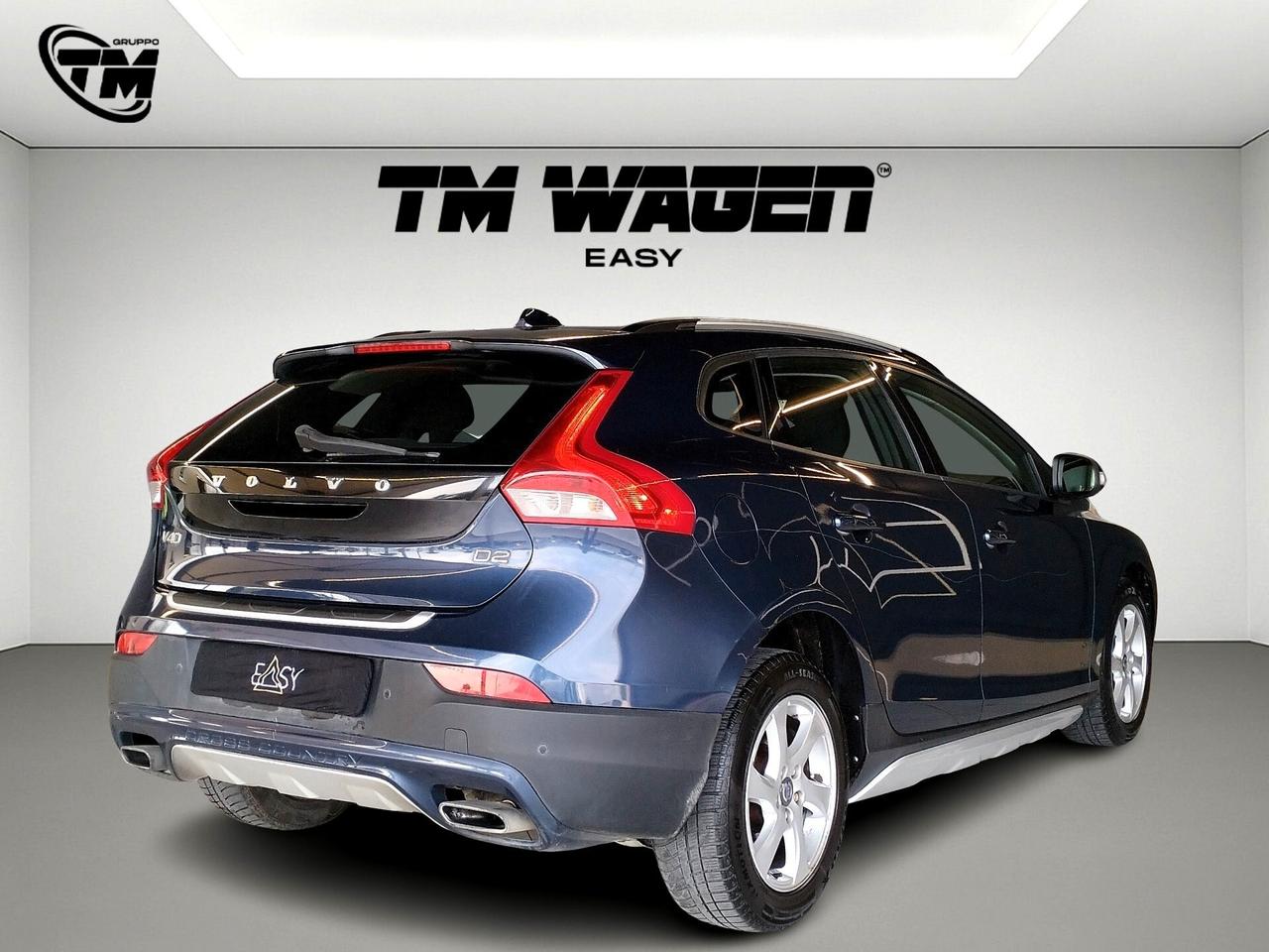 Volvo V40 Cross Country D2 1.6 Kinetic - NEOPATENTATI