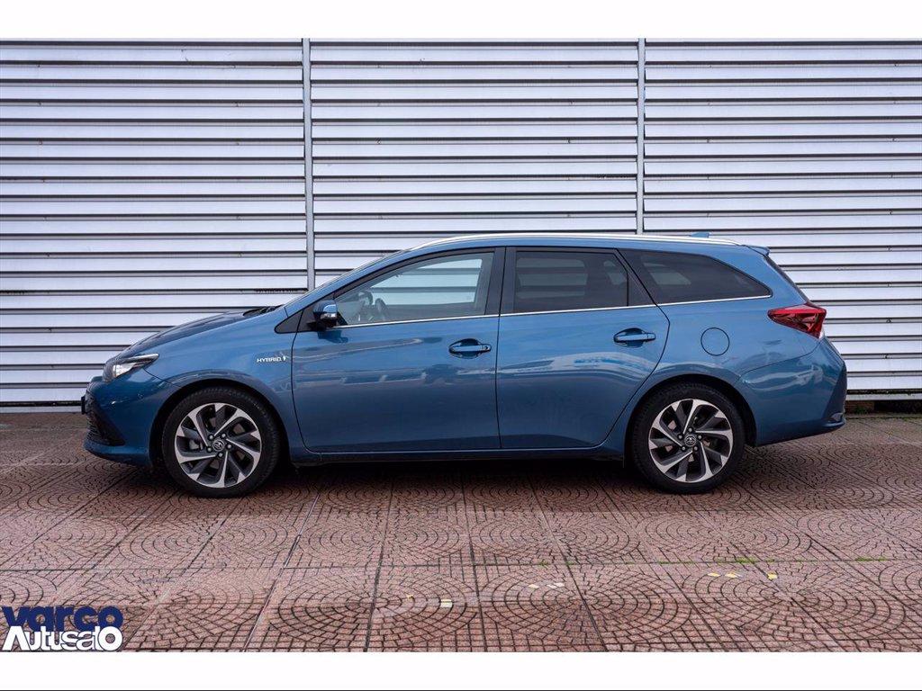 TOYOTA Auris touring sports 1.8h lounge cvt del 2016