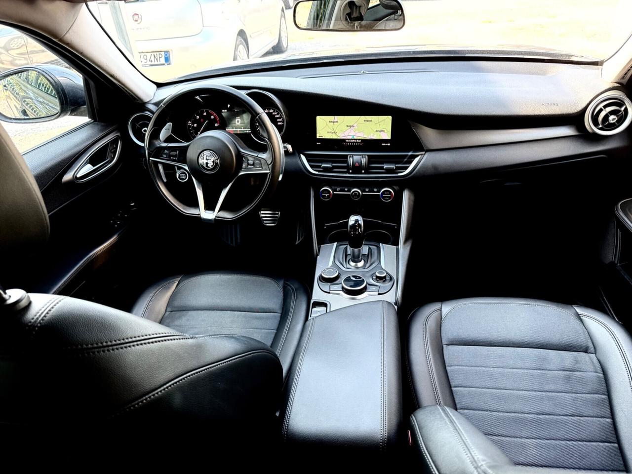 Alfa Romeo Giulia 2.2 Turbodiesel 180 CV AT8 Sport LAUNCH Edition