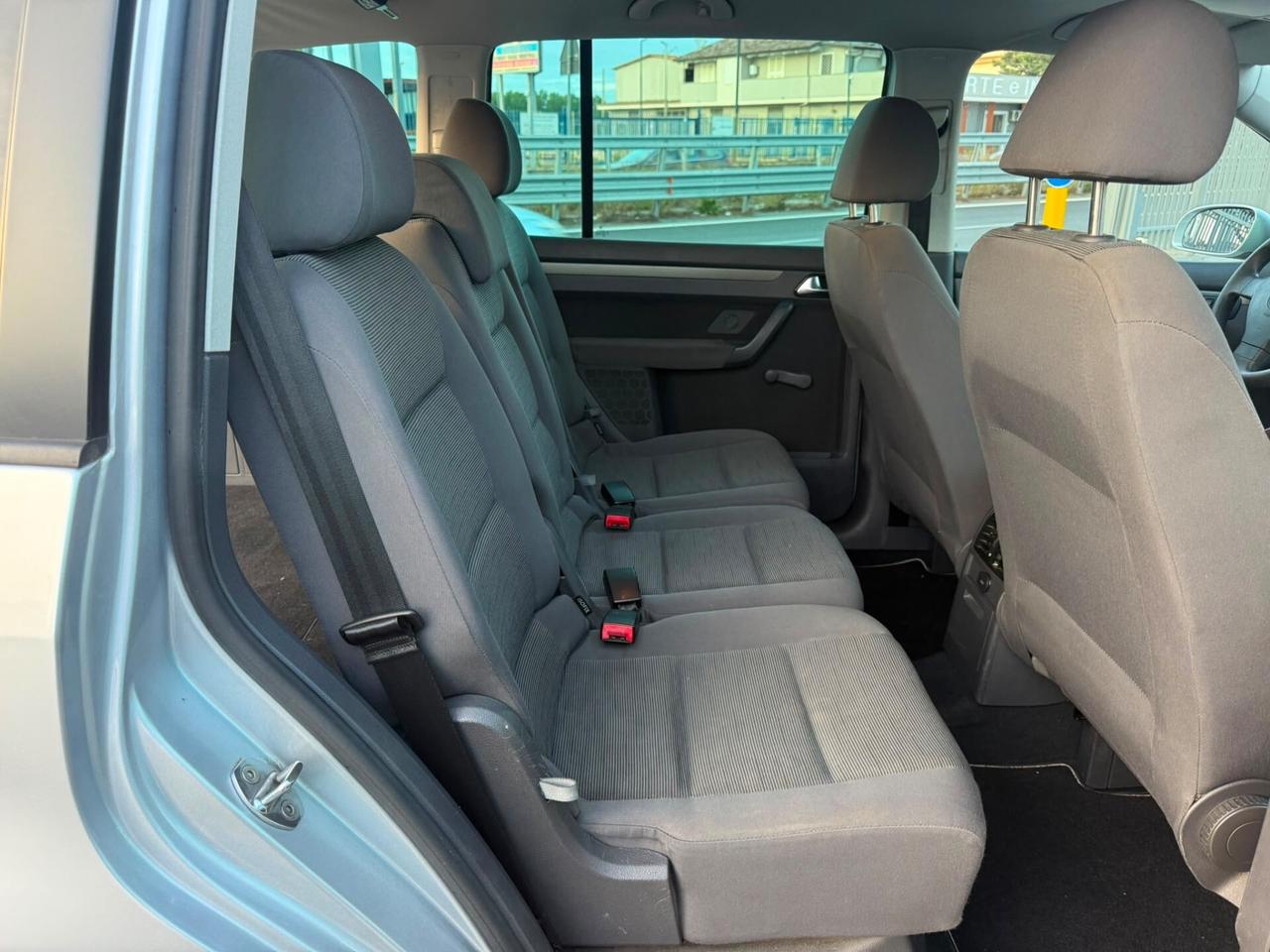 Volkswagen Touran 1.6 GPL full optional