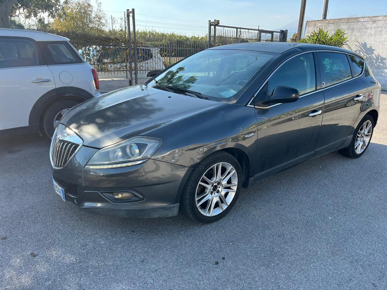 Lancia Delta 1.6 MJT DPF Oro