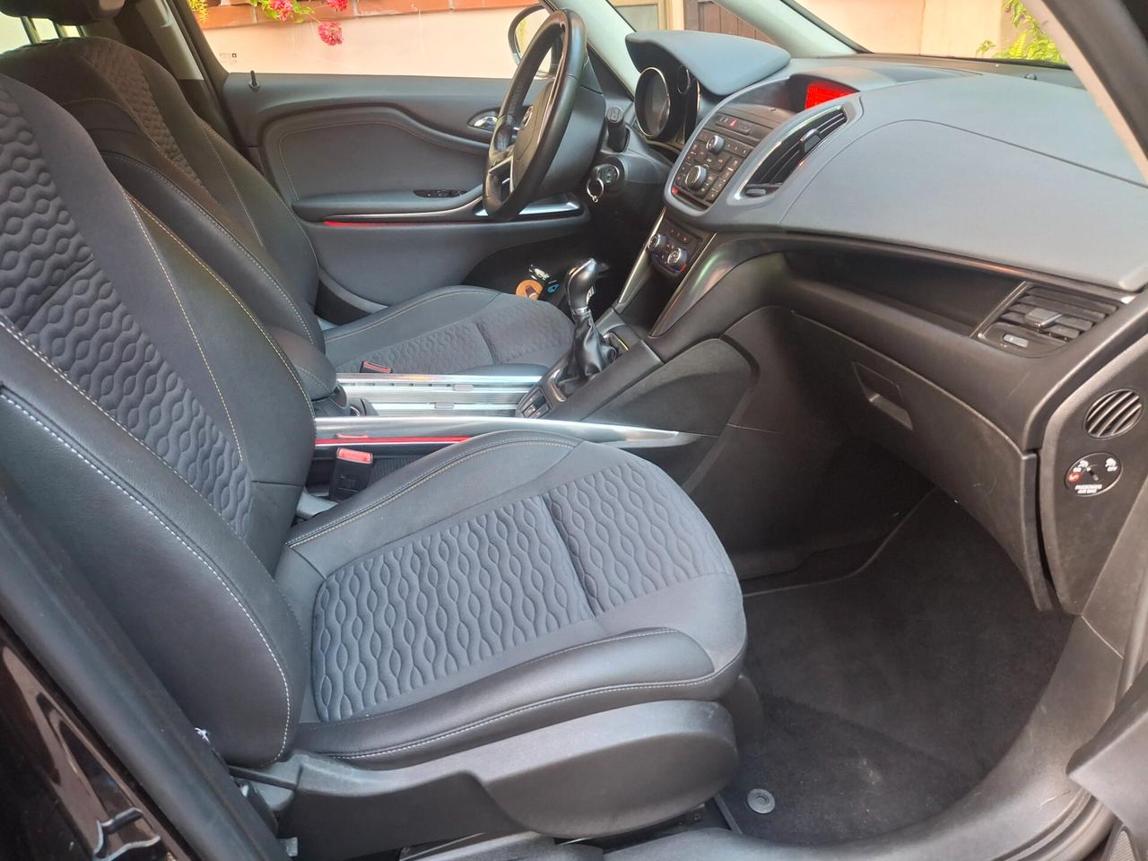 Opel Zafira Tourer 2.0 CDTi 130CV Cosmo-7 POSTI-