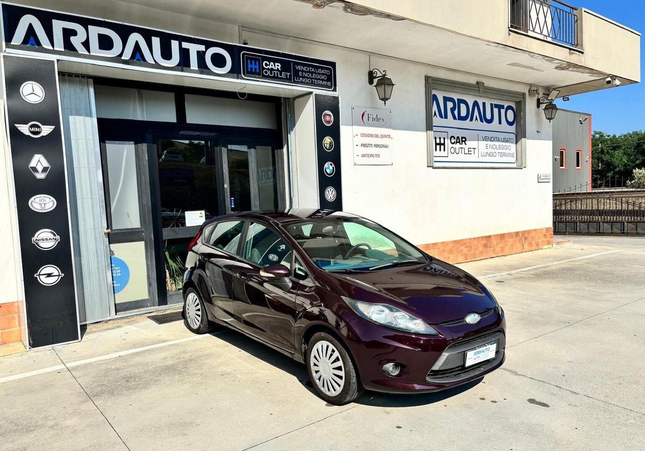 Ford Fiesta 1.4 Titanium Gpl
