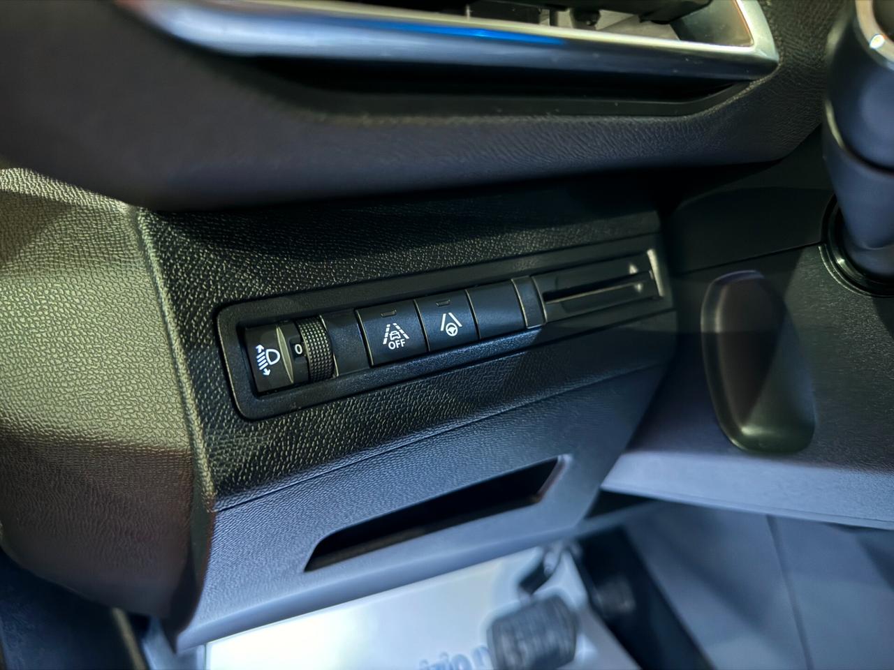 PEUGEOT 5008 1.5 BLUEHDI 130CV EAT8 7 POSTI ALLURE 2021