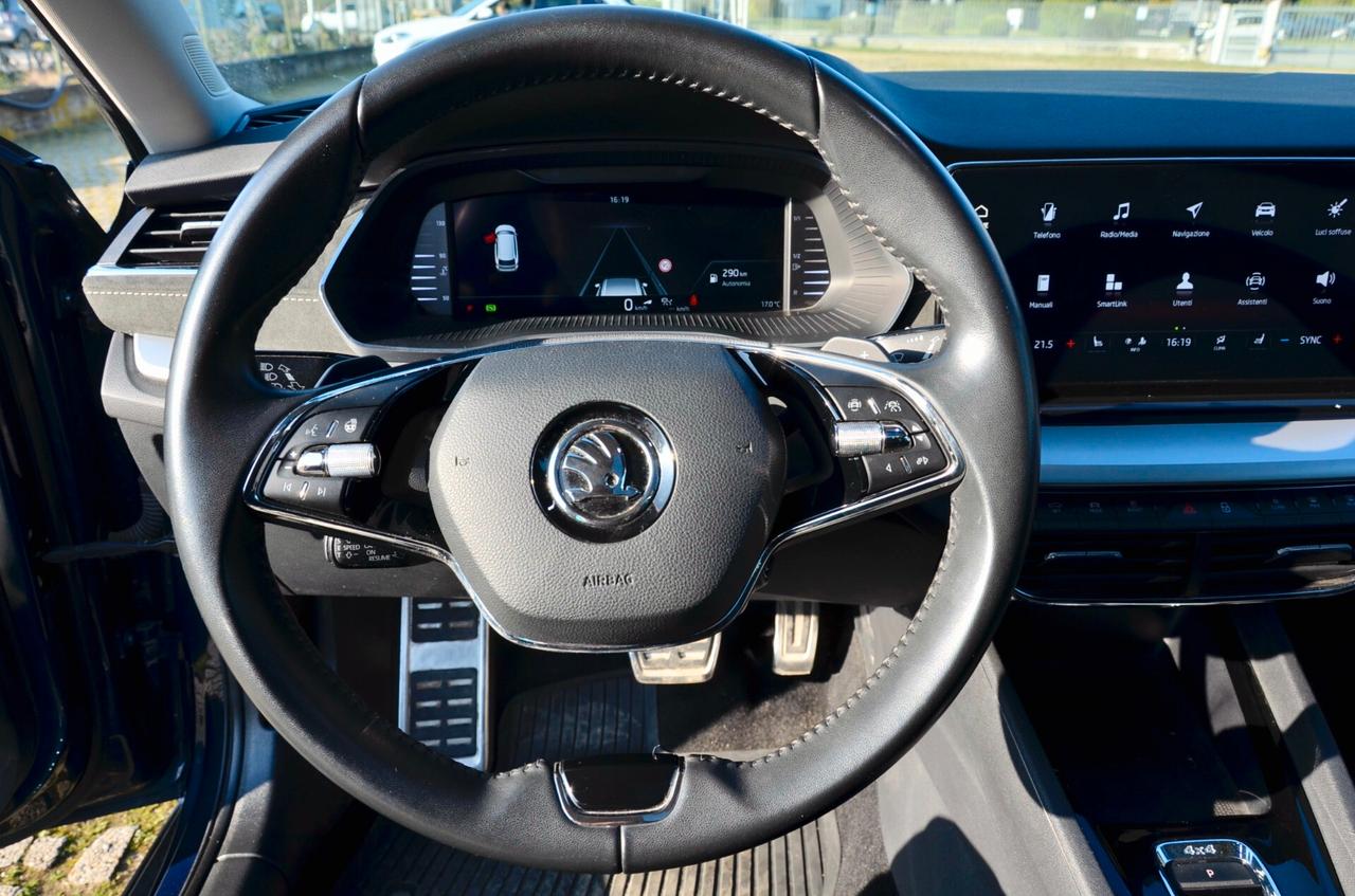 SKODA OCTAVIA WAGON 2.0 TDI EVO SCOUT 4x4 200cv DSG, UFF ITALIANA, EURO 6D, SERVICE SKODA, FULL OPTIONAL, TETTO, GANCIO TRAINO, HIGH BEAM, PERMUTE