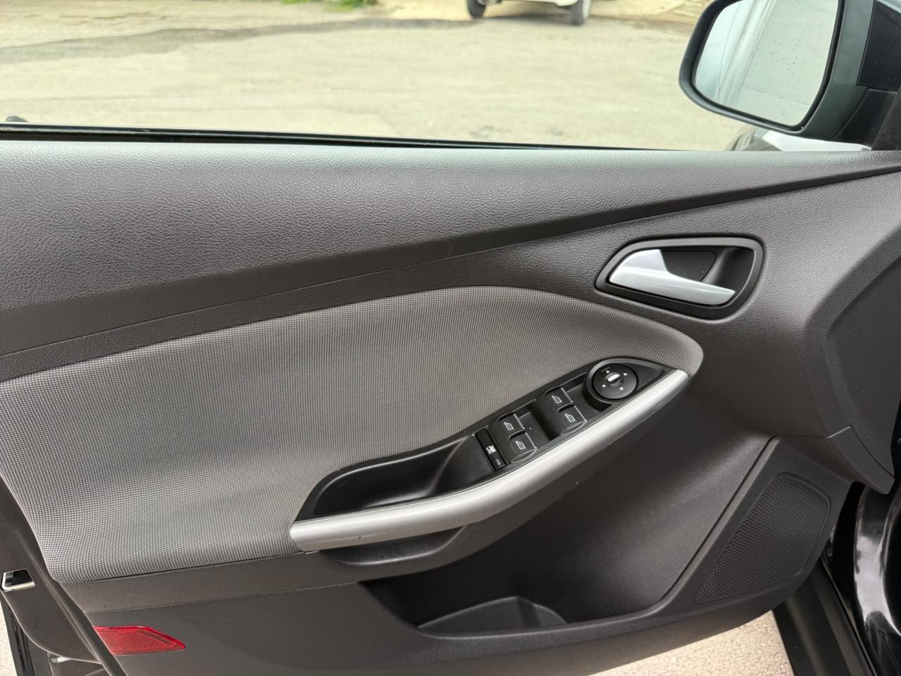 Ford Focus 1.6 TDCi 95 CV SW Titanium