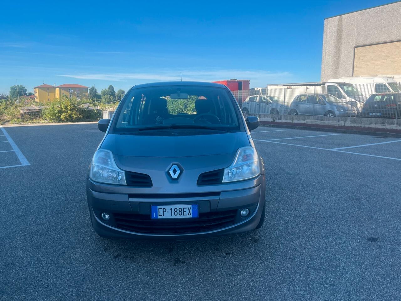 Renault Modus 1.2 16V Live UNICO PROPRIETARIO ADATTA AI NEOPATENTATI