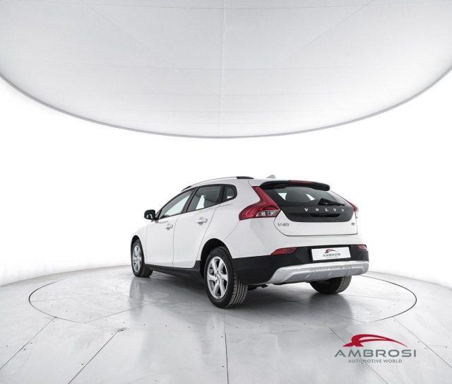 VOLVO V40 Cross Country D2 Business