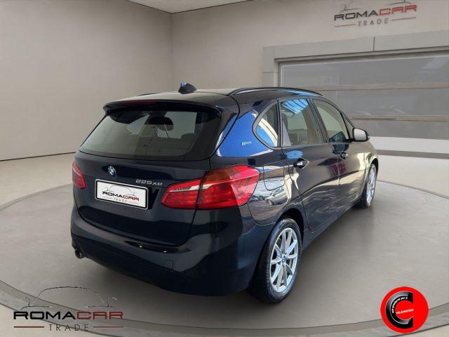 BMW 225 xe Active Tourer iPerformance aut. NAVI SENSORI