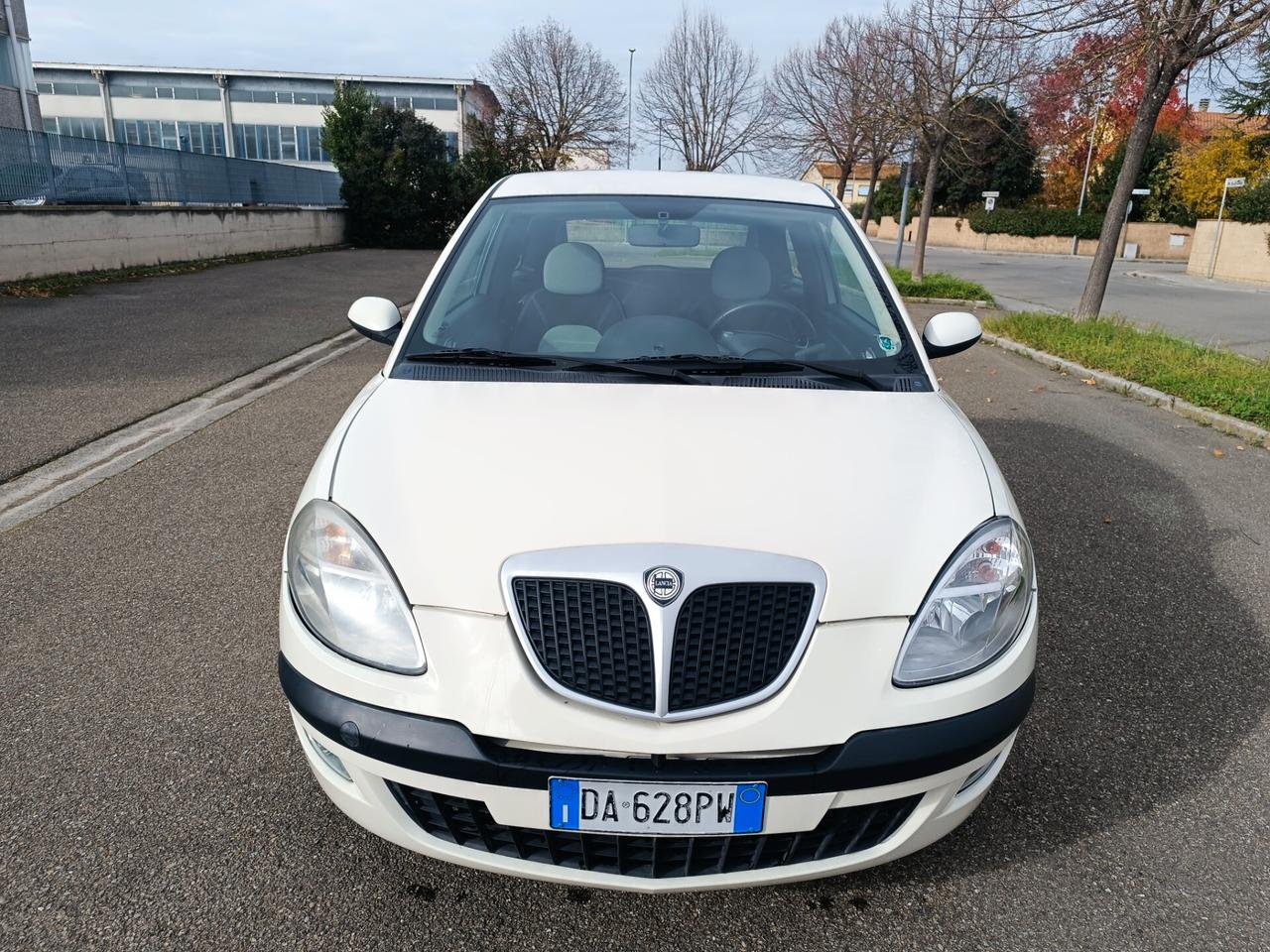 Lancia Ypsilon 1.2 SOLO 108.000 KM NEOPATENTATI