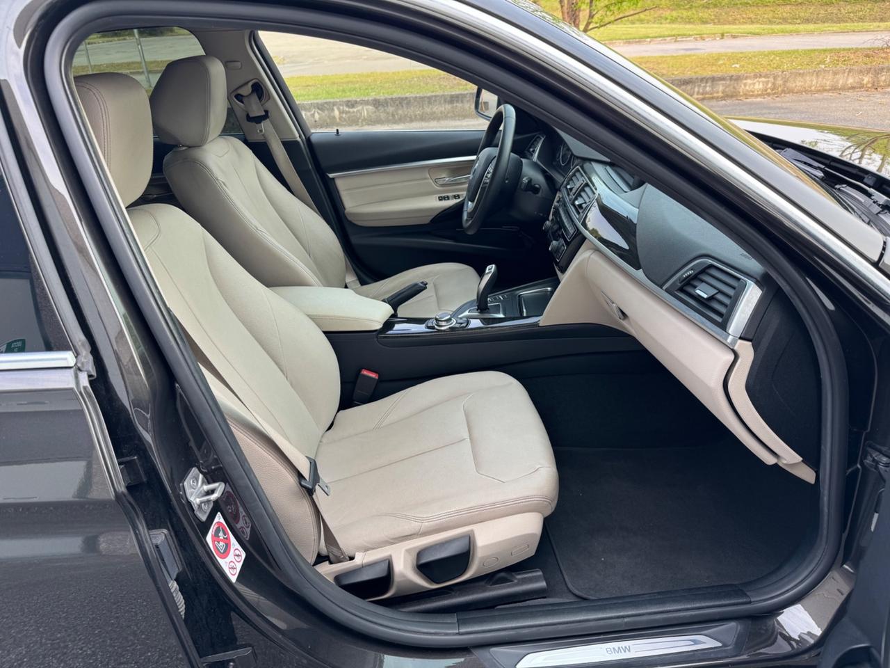 Bmw 320 320d xDrive Luxury