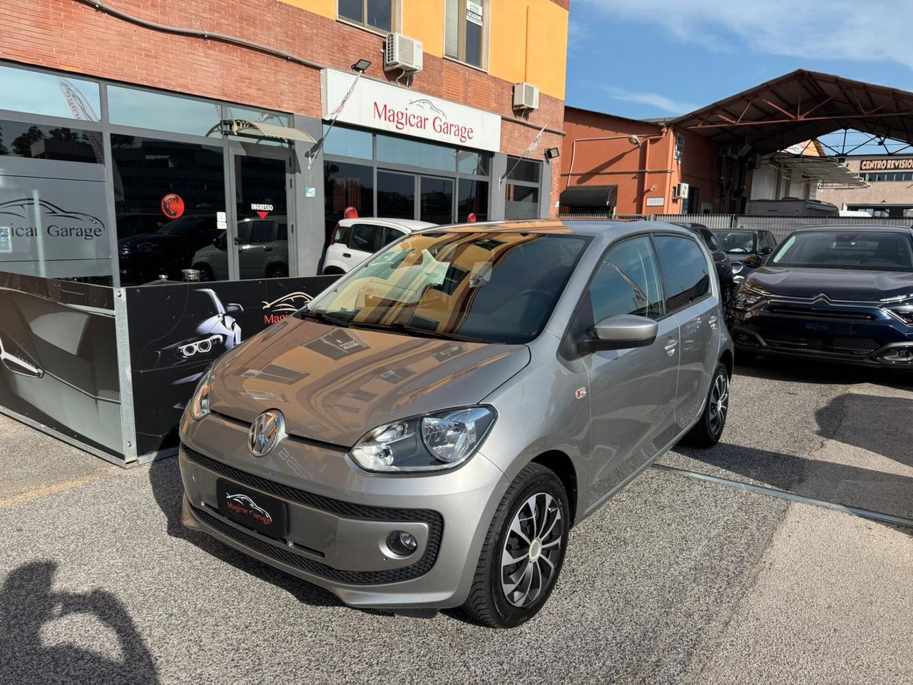 Volkswagen up! 1.0 5p. take