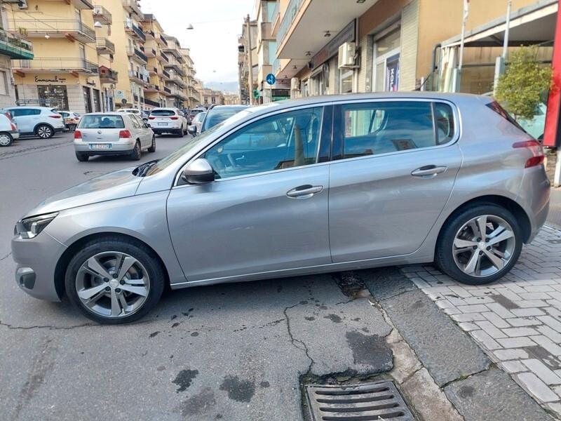 Peugeot 308 BlueHDi 120 S&S Allure